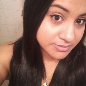 Meet your Posher, Rocio